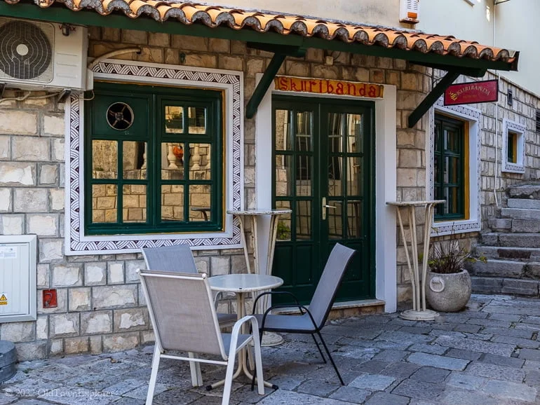 Caffe Bar Škuribanda in Herceg Novi, Montenegro
