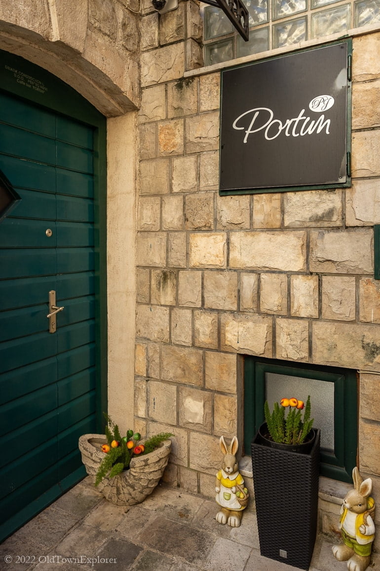 Portun wine bar in Herceg Novi, Montenegro Portun wine bar in Herceg Novi, Montenegro