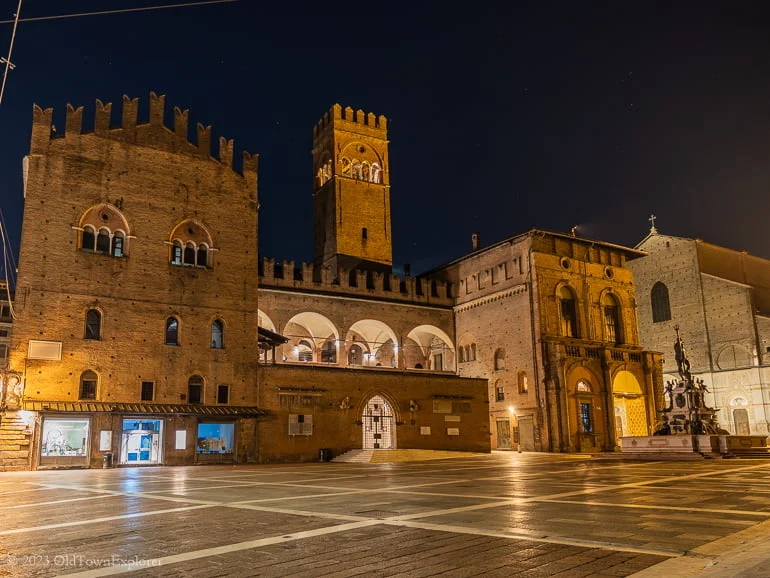 Palazzo Re Enzo in Bologna, Italy Palazzo Re Enzo in Bologna, Italy