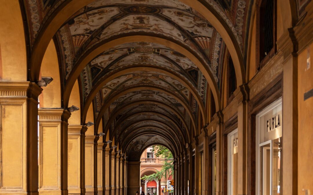 26 Pros and Cons of Living in Bologna, Italy