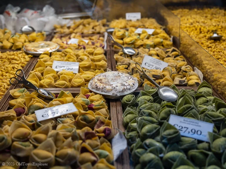 Tortelloni in Bologna, Italy Tortelloni in Bologna, Italy