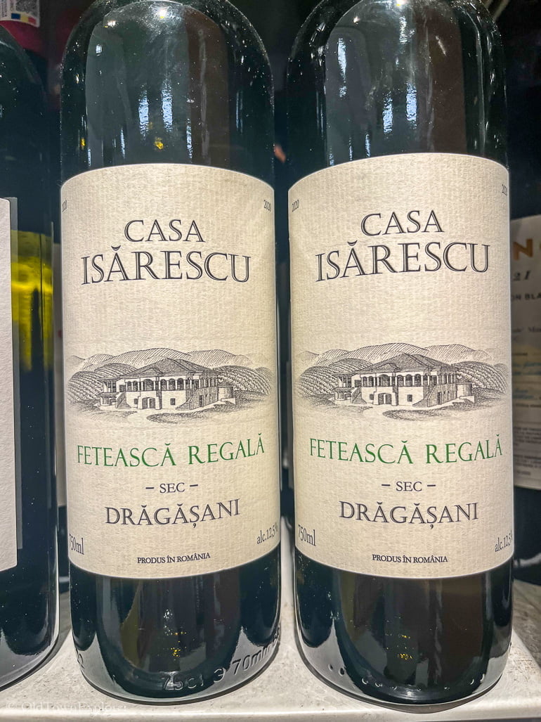 Casa Isarescu Feteasca Regala