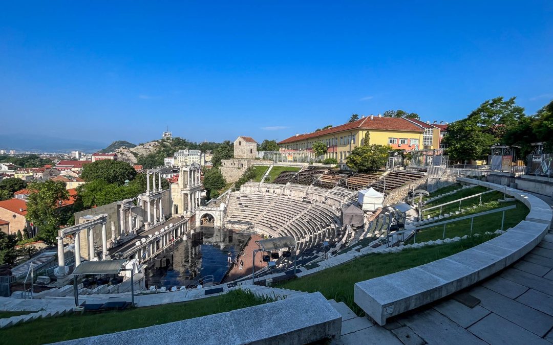 25 Pros and Cons of Living in Plovdiv, Bulgaria