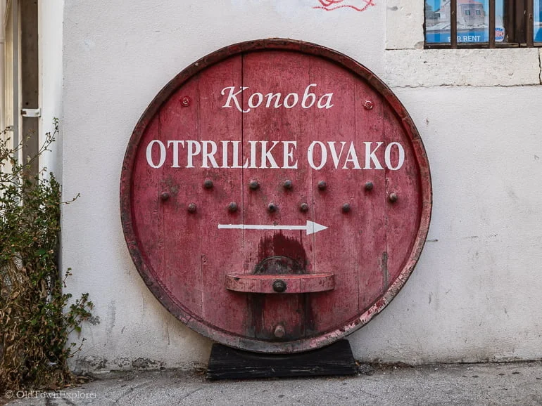 KONOBA OTPRILIKE OVAKO in Split Croatia