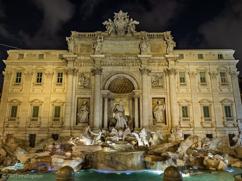Trevi Fountain in Rome, Italy Trevi Fountain in Rome, Italy