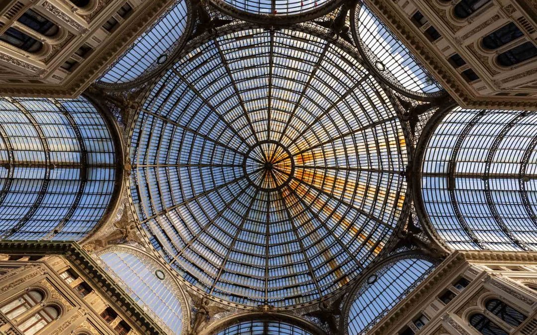 28 Pros and Cons of Living in Naples, Italy