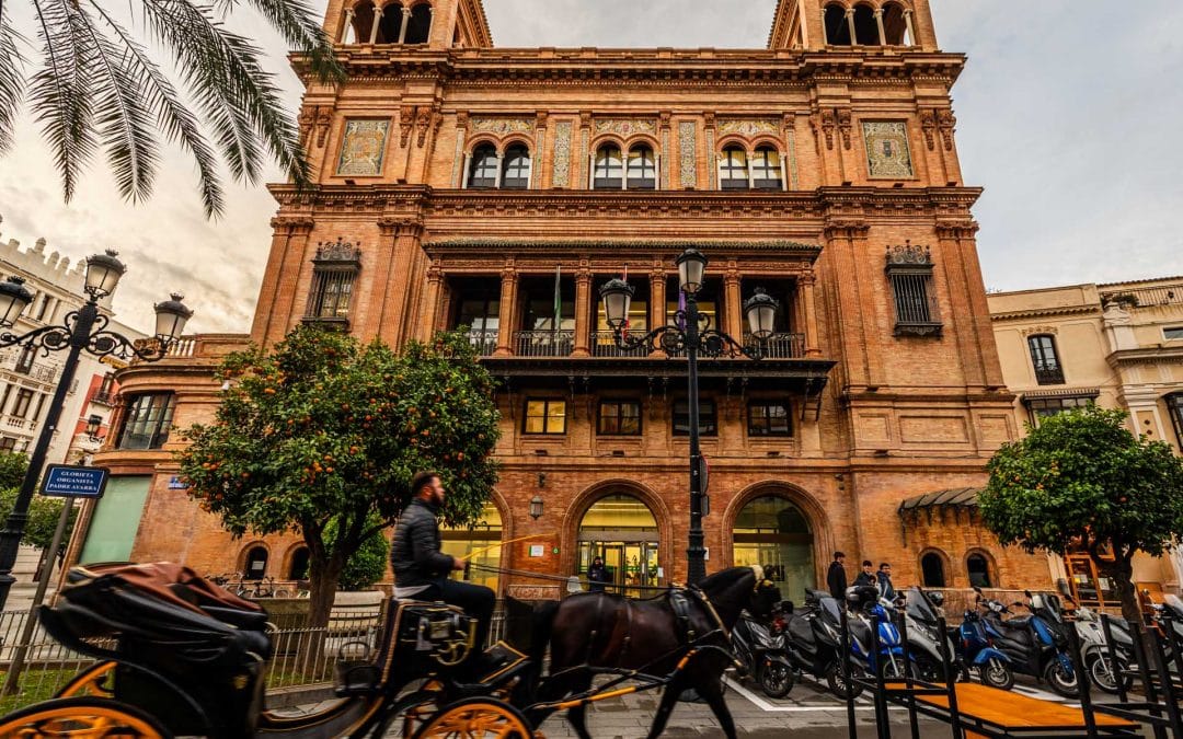 24 Pros and Cons of Living in Seville, Spain